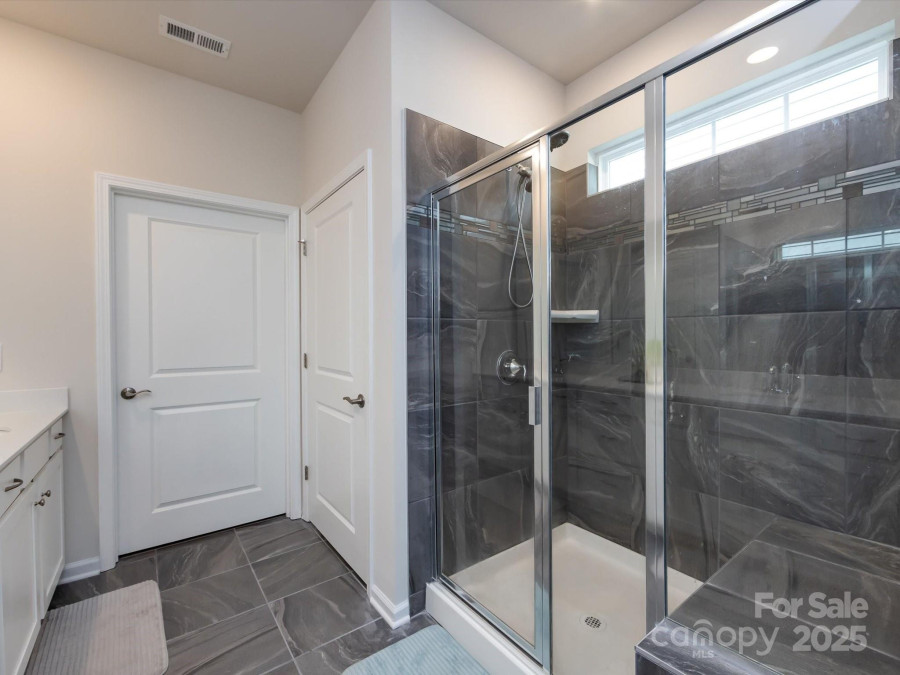 3199 Windhaven Ln Tega Cay, SC 29708