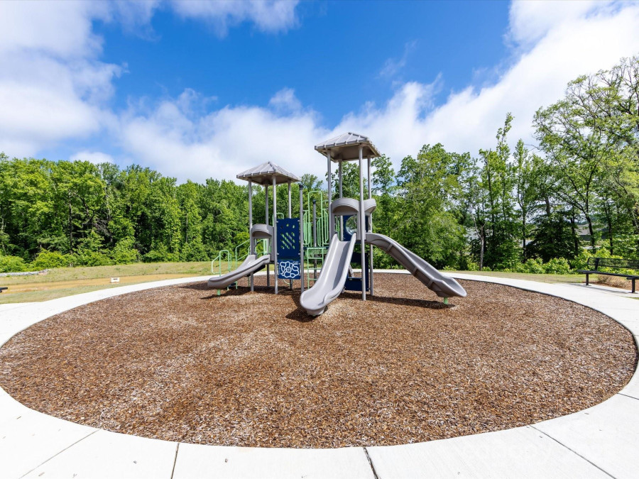 3199 Windhaven Ln Tega Cay, SC 29708