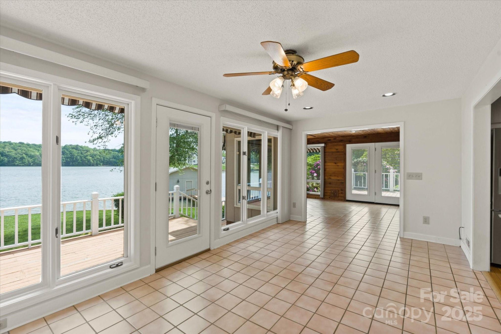 273 Leeward Point Loop Taylorsville, NC 28681