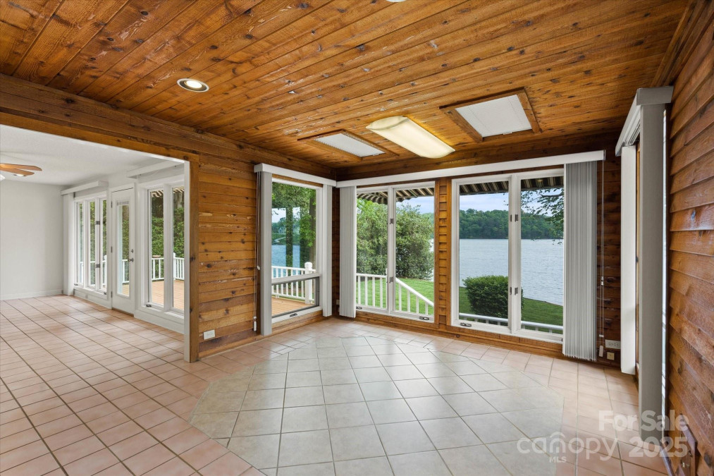 273 Leeward Point Loop Taylorsville, NC 28681