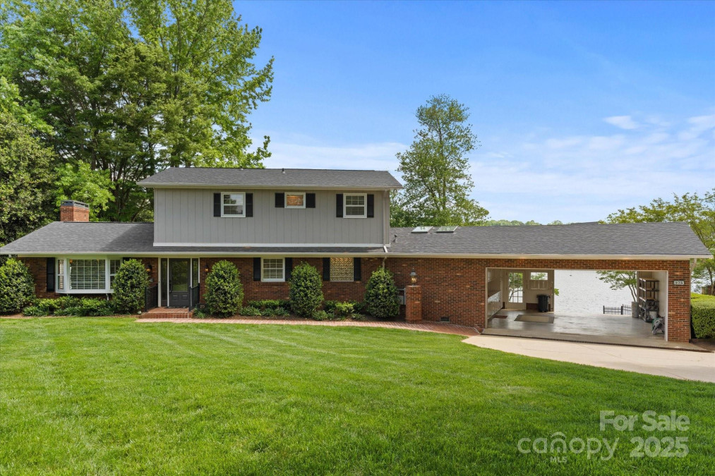 273 Leeward Point Loop Taylorsville, NC 28681