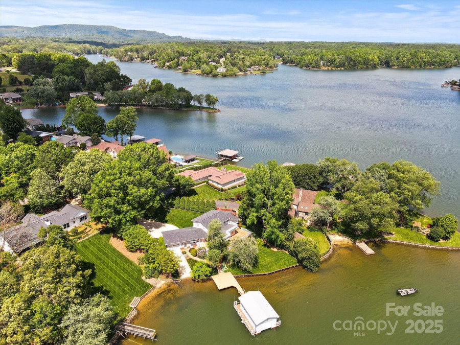 273 Leeward Point Loop Taylorsville, NC 28681