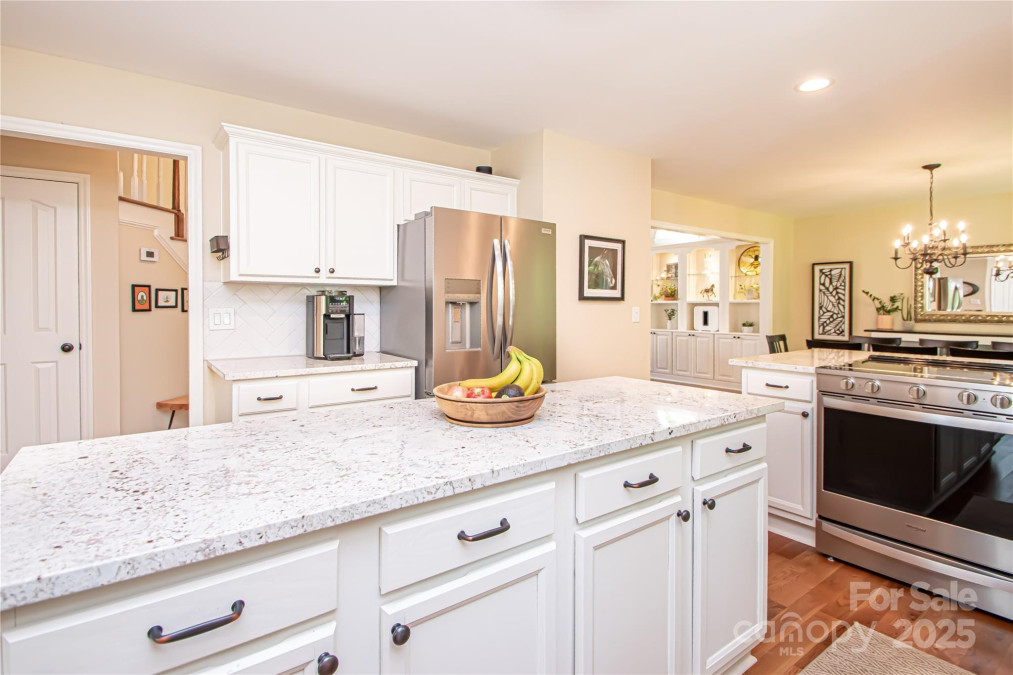 6425 High Creek Ct Charlotte, NC 28277
