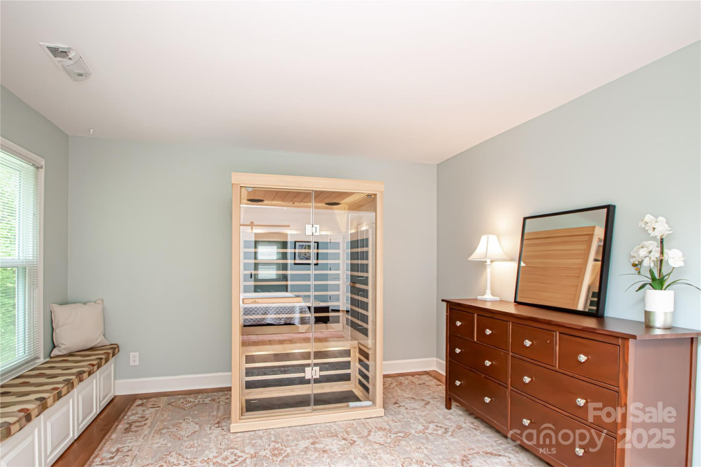 6425 High Creek Ct Charlotte, NC 28277