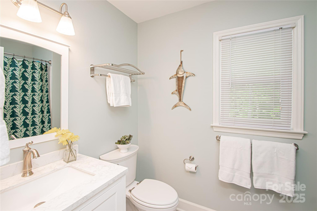 6425 High Creek Ct Charlotte, NC 28277