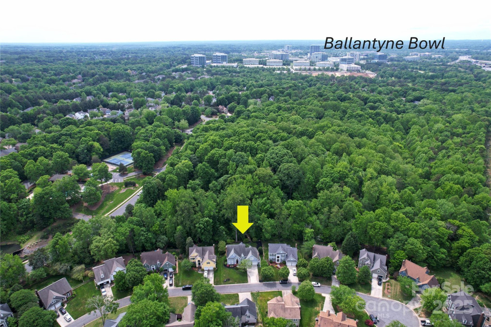 6425 High Creek Ct Charlotte, NC 28277