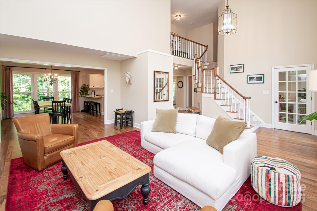 6425 High Creek Ct Charlotte, NC 28277