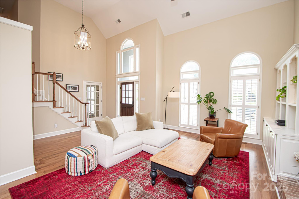 6425 High Creek Ct Charlotte, NC 28277