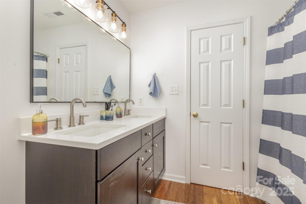 5804 Crosswinds Ct Indian Trail, NC 28079