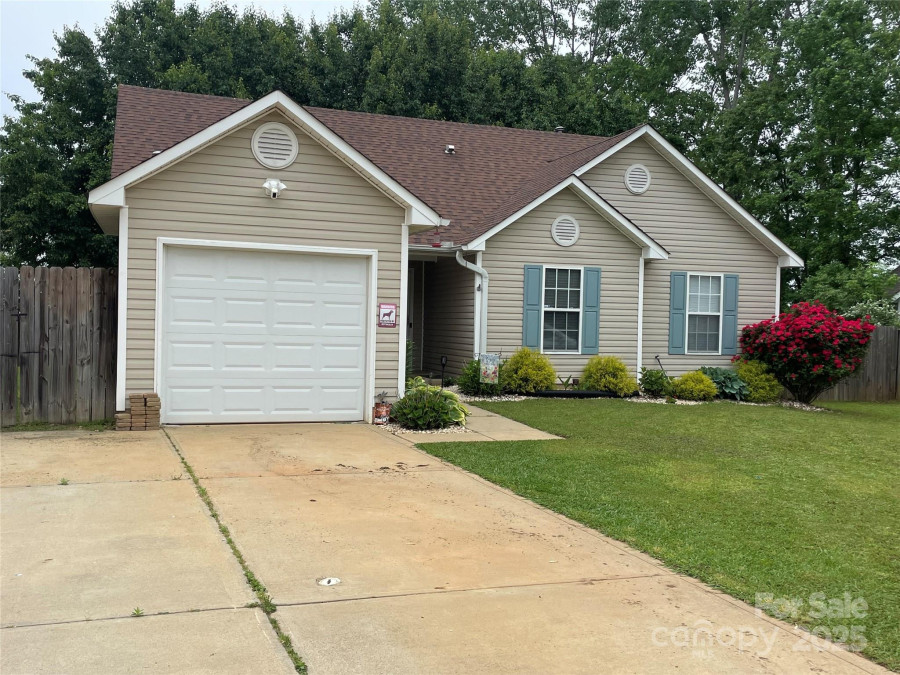 5804 Crosswinds Ct Indian Trail, NC 28079