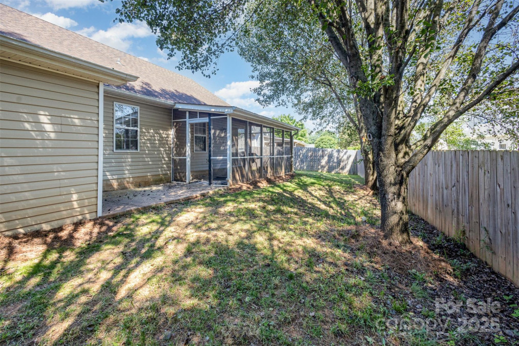 5804 Crosswinds Ct Indian Trail, NC 28079
