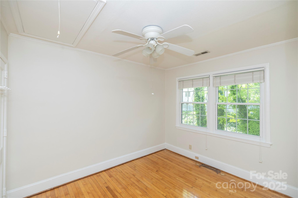 212 Laurel Ave Charlotte, NC 28207