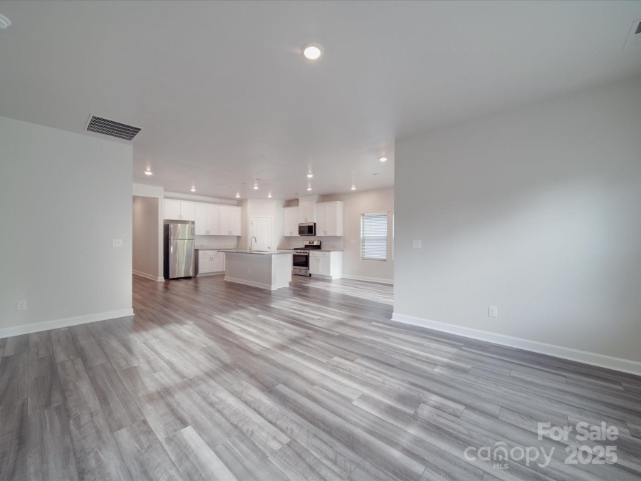 4142 Longmore Ln Kannapolis, NC 28081
