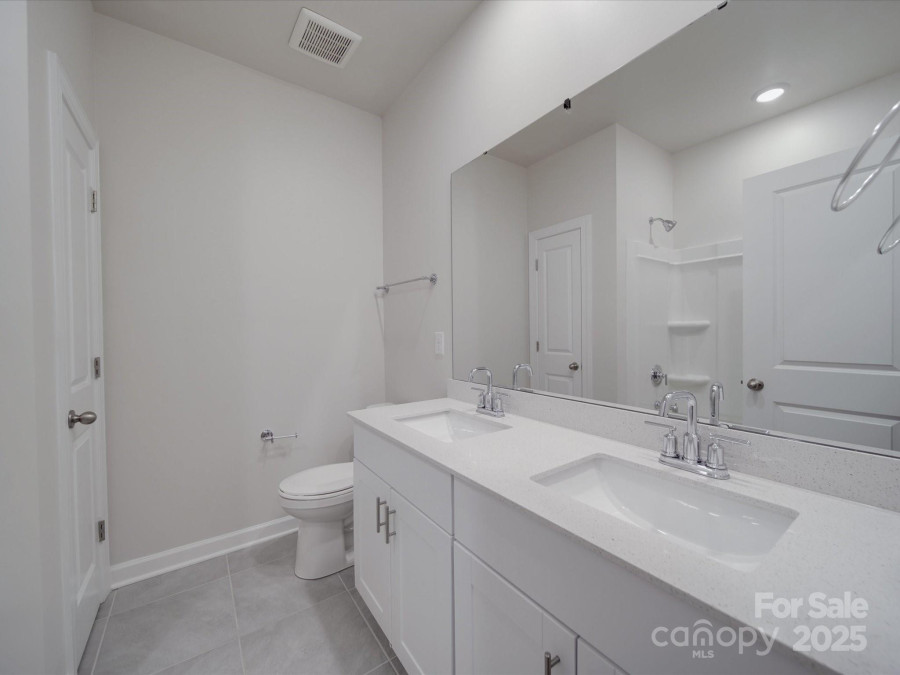 4142 Longmore Ln Kannapolis, NC 28081