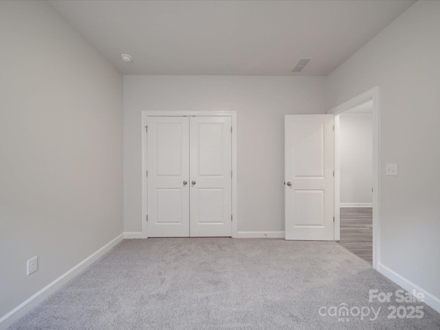 4142 Longmore Ln Kannapolis, NC 28081