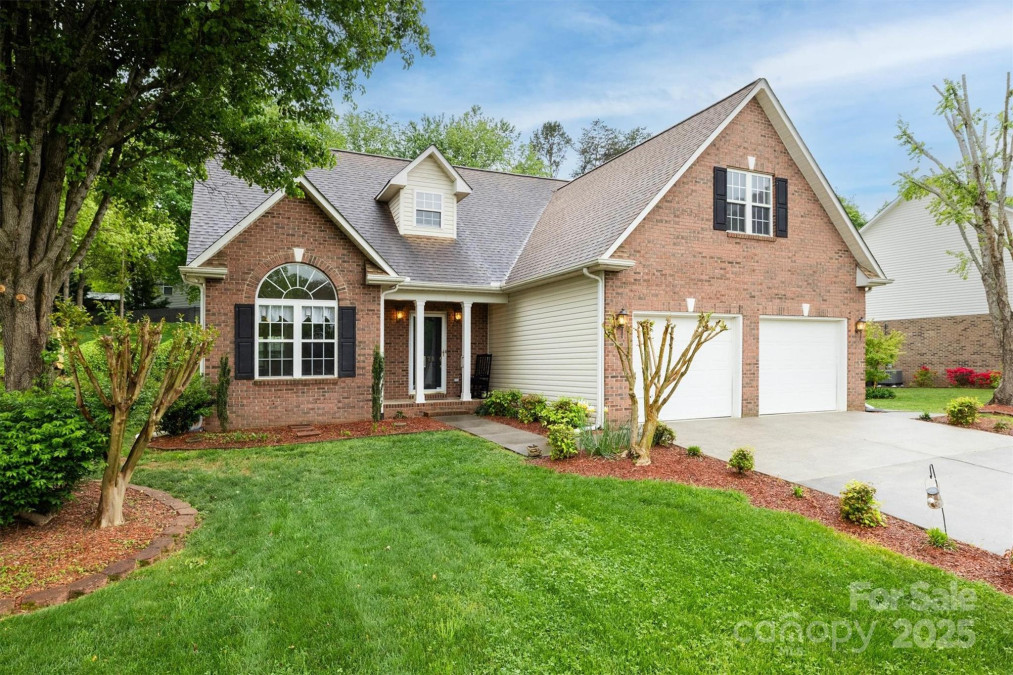 2478 23rd St Hickory, NC 28601