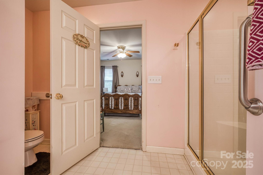 2478 23rd St Hickory, NC 28601