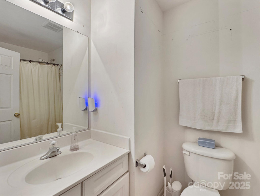 8326 Shinkansen Dr Charlotte, NC 28213
