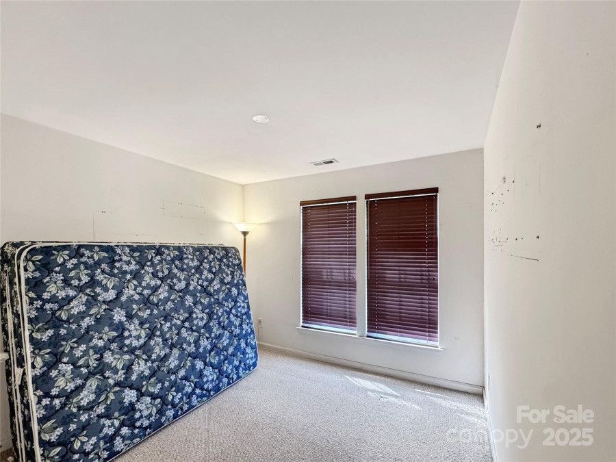 8326 Shinkansen Dr Charlotte, NC 28213