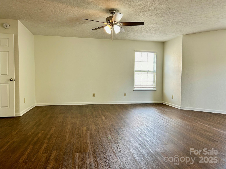 12713 Frank Wiley Ln Charlotte, NC 28278