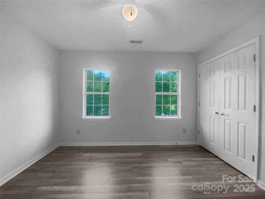1415 Newfound Hollow Dr Charlotte, NC 28214