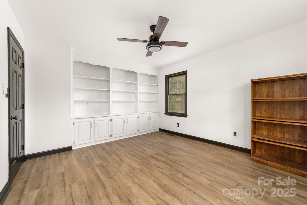 552 Blue Rock Dr Charlotte, NC 28213