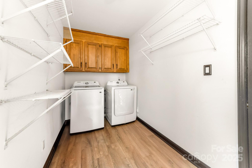 552 Blue Rock Dr Charlotte, NC 28213