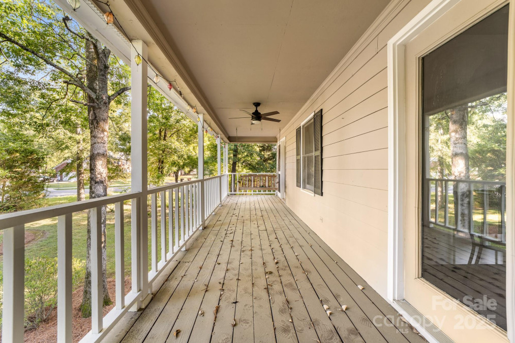 552 Blue Rock Dr Charlotte, NC 28213