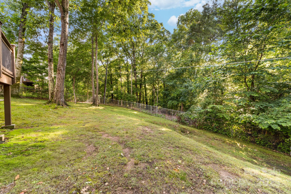 552 Blue Rock Dr Charlotte, NC 28213