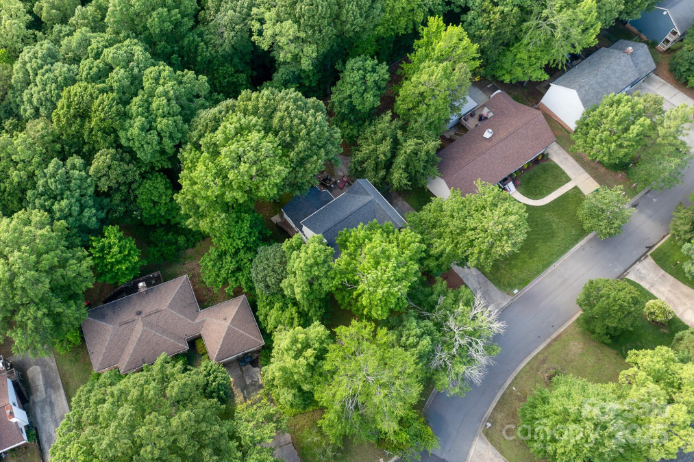 552 Blue Rock Dr Charlotte, NC 28213
