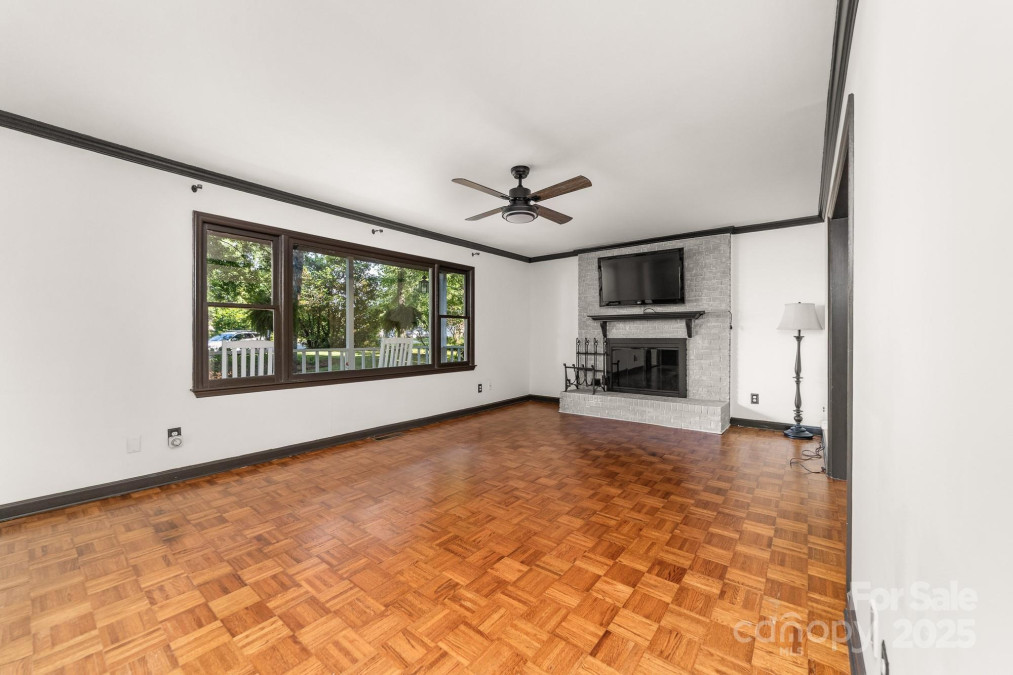 552 Blue Rock Dr Charlotte, NC 28213