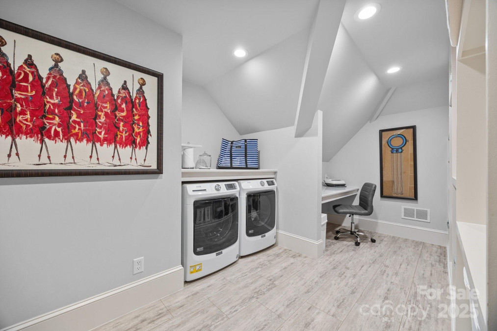 21305 Sandy Cove Rd Cornelius, NC 28031
