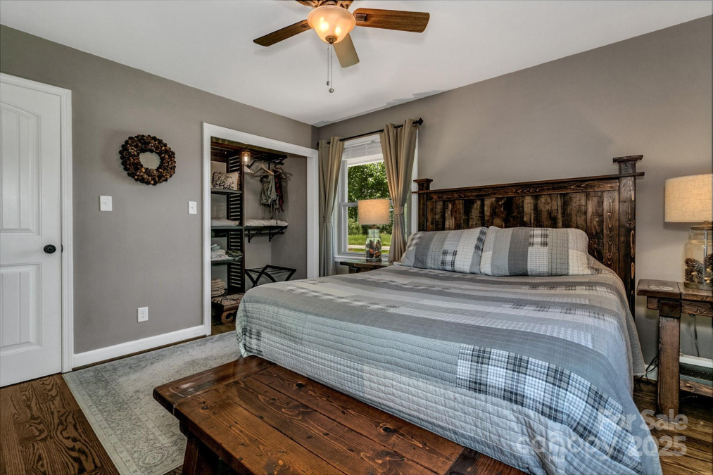 30 Ramsey Rd Asheville, NC 28806