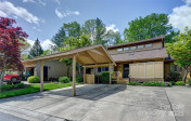 103 Red Oak Dr Hendersonville, NC 28791