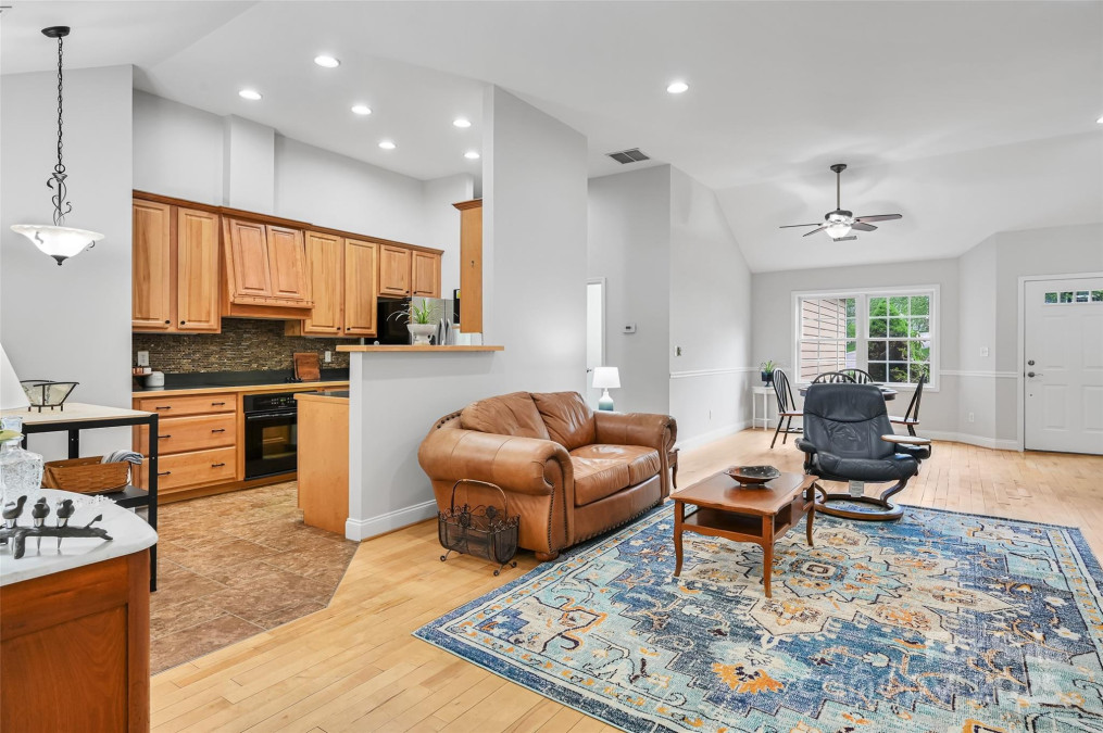57 Regent Dr Fletcher, NC 28732