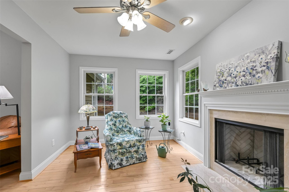 57 Regent Dr Fletcher, NC 28732
