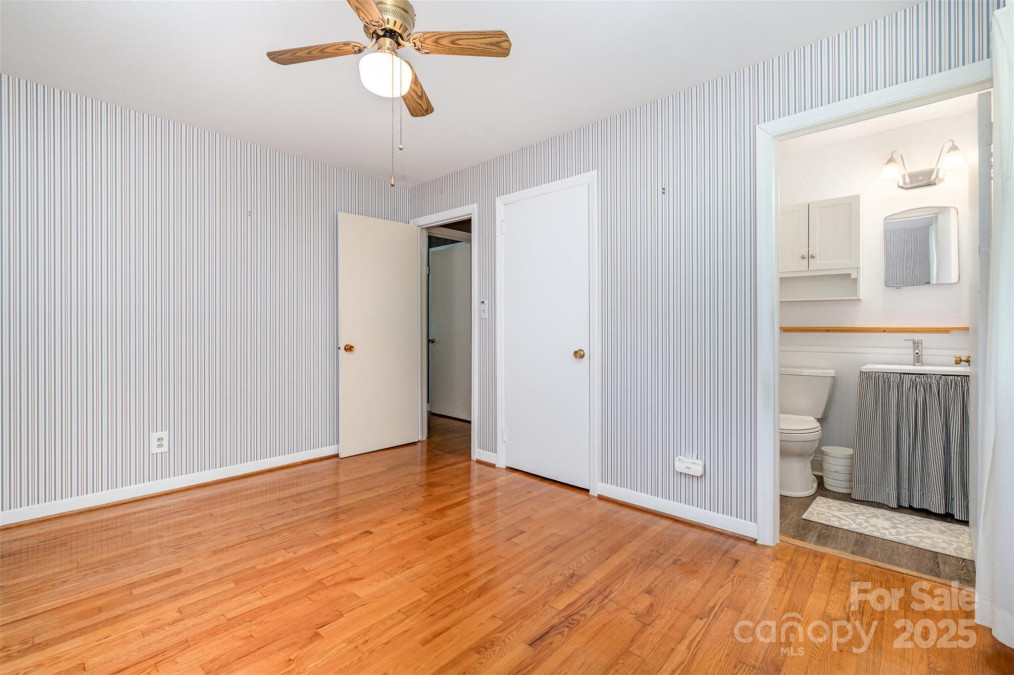 3624 Delgany Dr Charlotte, NC 28215