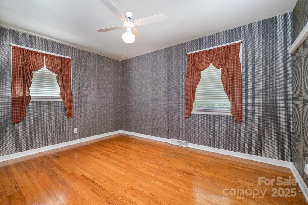 3624 Delgany Dr Charlotte, NC 28215