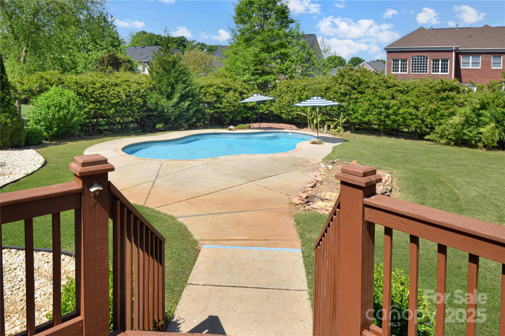 11917 Chevis Ct Charlotte, NC 28277