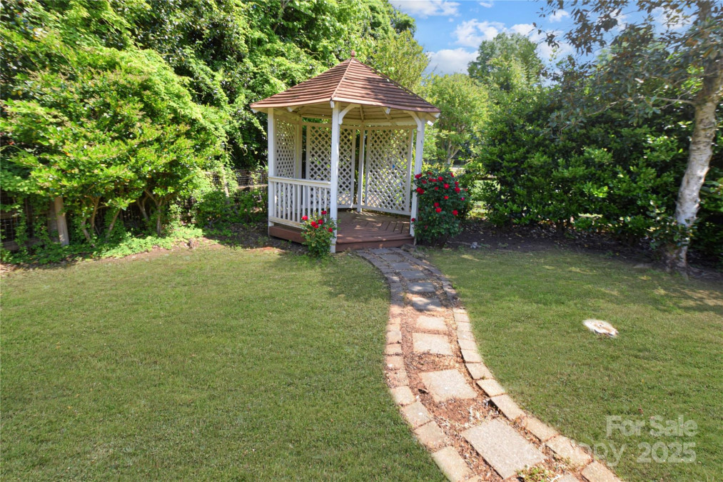 11917 Chevis Ct Charlotte, NC 28277