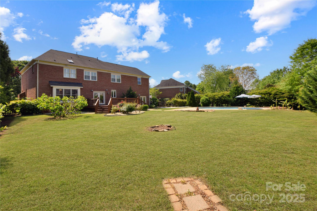 11917 Chevis Ct Charlotte, NC 28277