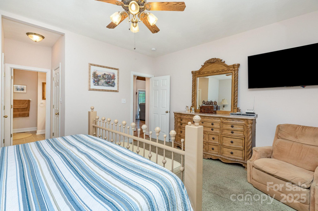 182 Meek Rd Gastonia, NC 28056