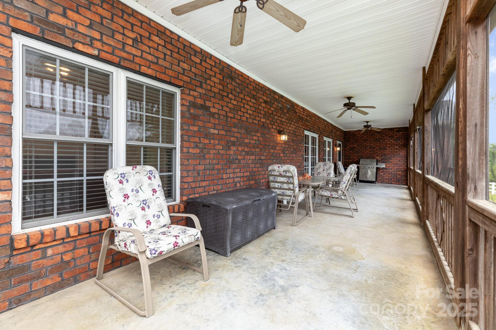 182 Meek Rd Gastonia, NC 28056