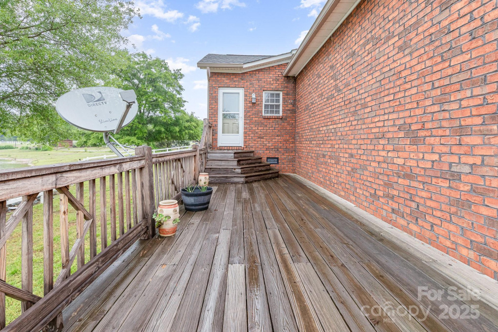 182 Meek Rd Gastonia, NC 28056
