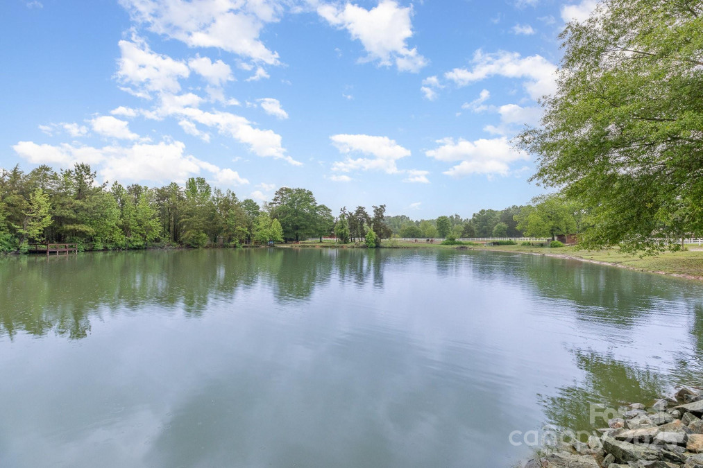 182 Meek Rd Gastonia, NC 28056