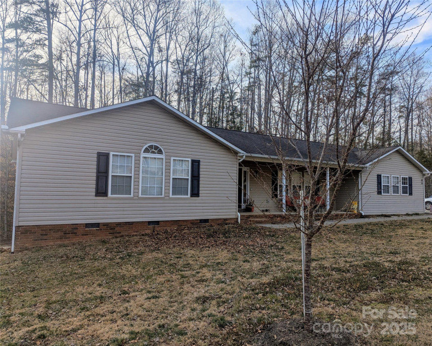 86 Springdale Dr Marion, NC 28752