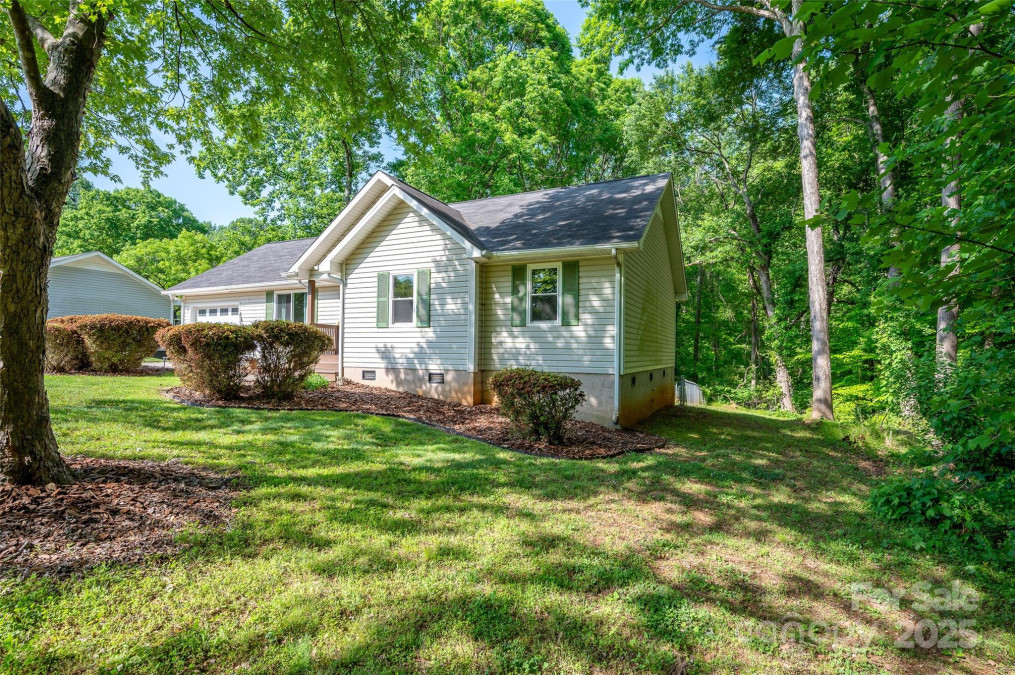 177 Candlestick Dr Statesville, NC 28625