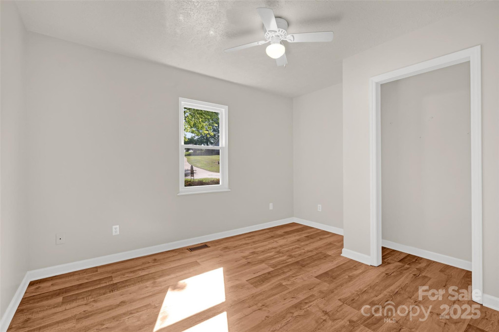 177 Candlestick Dr Statesville, NC 28625