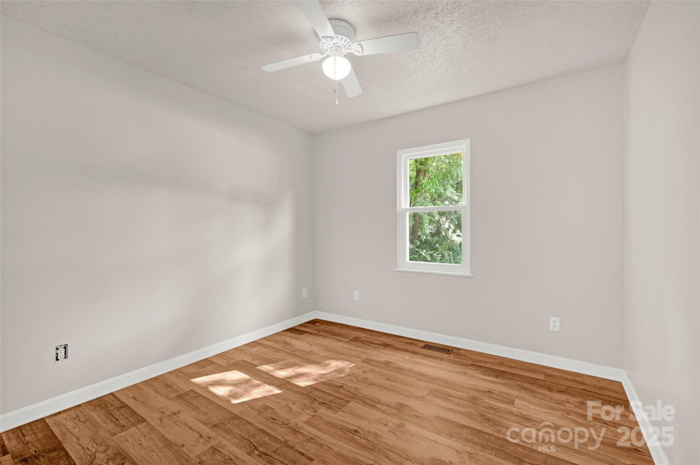 177 Candlestick Dr Statesville, NC 28625