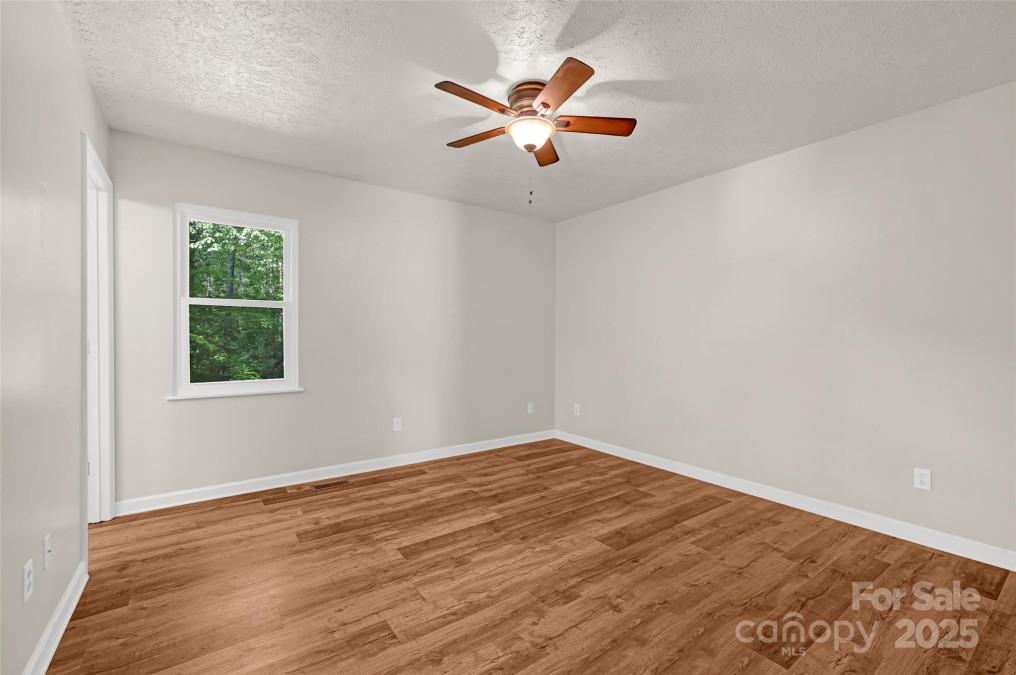 177 Candlestick Dr Statesville, NC 28625